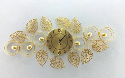Elegant Golden Leaf Scrollwork Wall Clock Nature Inspired Metal Art