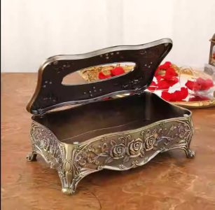 Vintage Rose Embossed Tissue Box Holder
