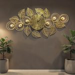Modern Decorative Statement Elegant Gold Leaf Metal Wall Clock
