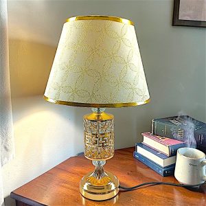 Lattice Table Lamp