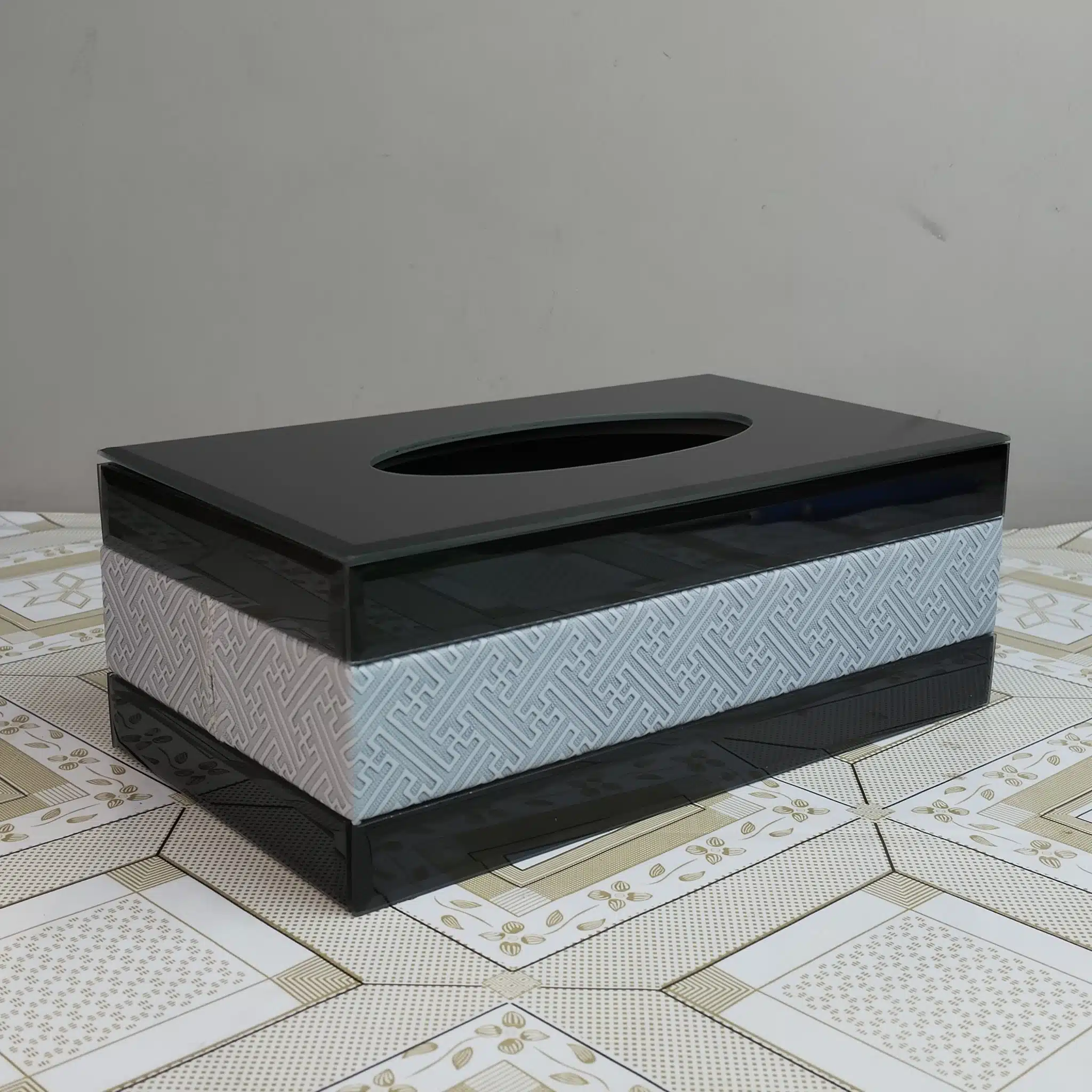 Premium Decorative Mirror Finish Tissue Box Premium Decorative Mirror Finish Tissue Box